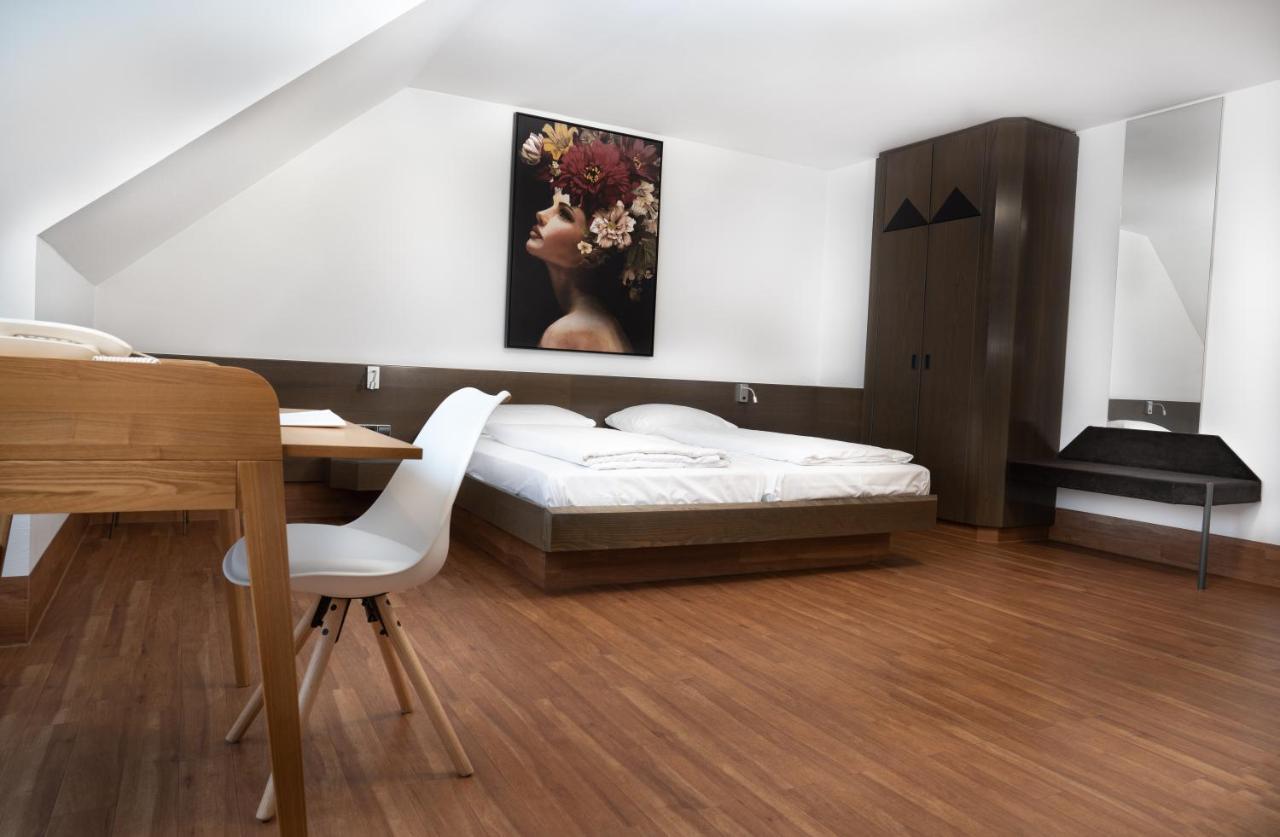 Stadthotel Heilbronn Buitenkant foto